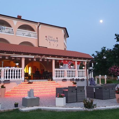 Villa Natalija เมดูลิน ภายนอก รูปภาพ
